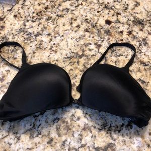 Victoria’s Secret bra- black